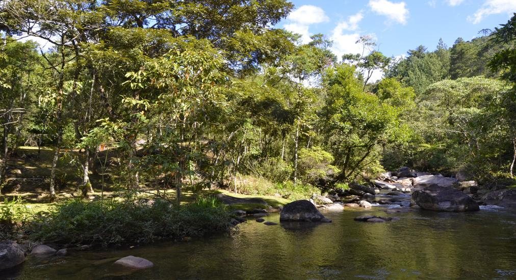 Pousada Tiatiaim Mauá Esterno foto